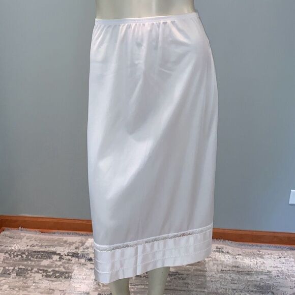 Vintage Lorraine White Long Slip Skirt Size Tall Small - Picture 3 of 12